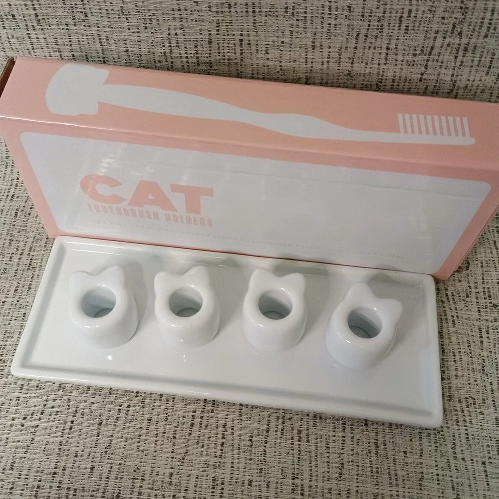 Cat Lady Box White Ceramic Cat Toothbrush Holders and Tray Set 5 Piece NEW
